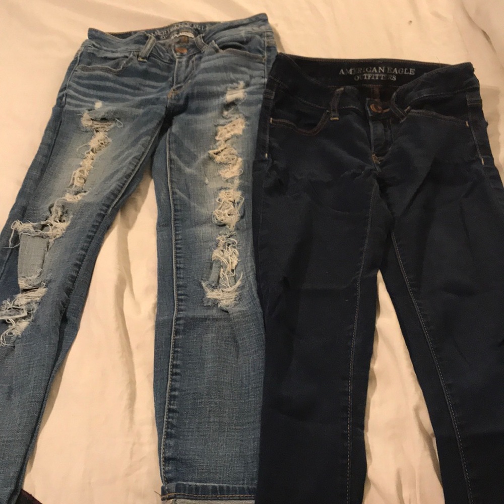BUNDLE - 2 American Eagle Jeans / Jeggings